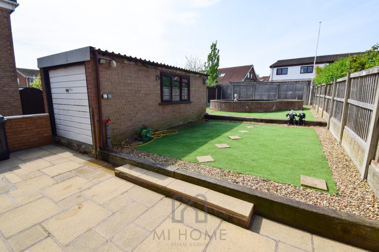 North Drive, Wesham