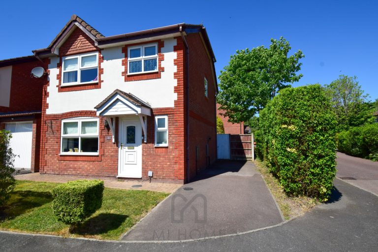 Hastings Avenue, Warton