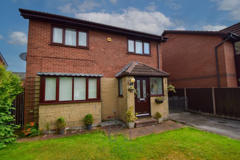 Camborne Place, Freckleton