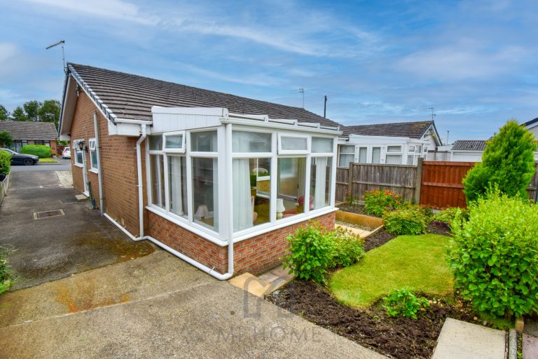 Ash Drive, Warton