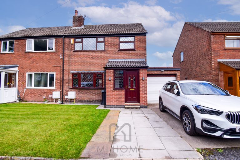 Hornby Court, Kirkham