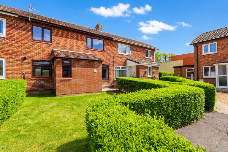 Queens Crescent, Kirkham