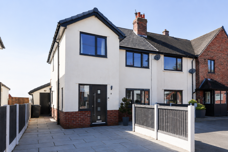 Queens Place, Wesham