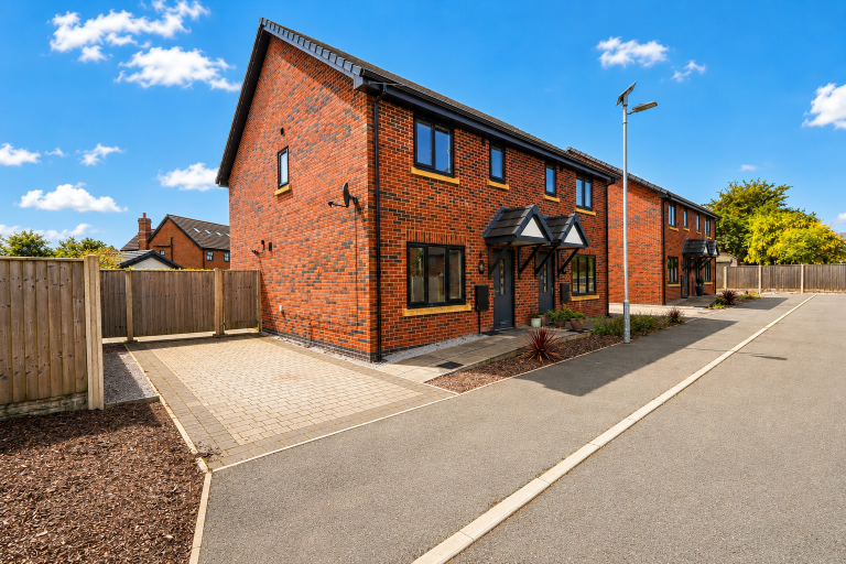 Tannery Gardens, Freckleton