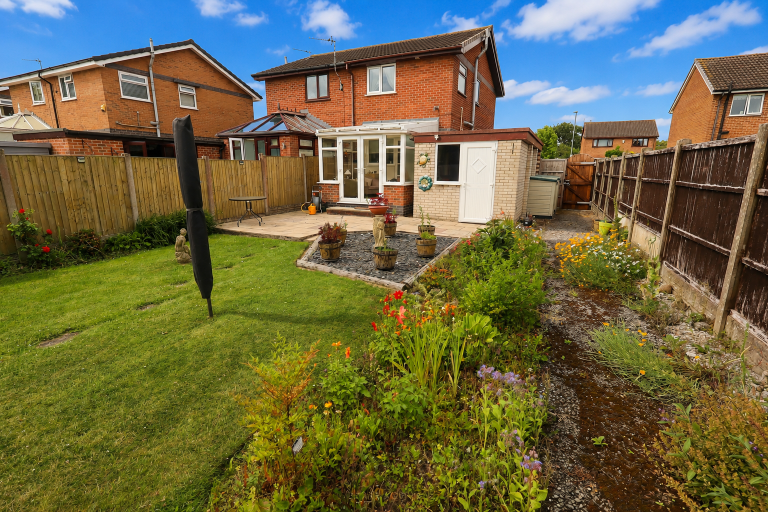 Byron Avenue, Warton