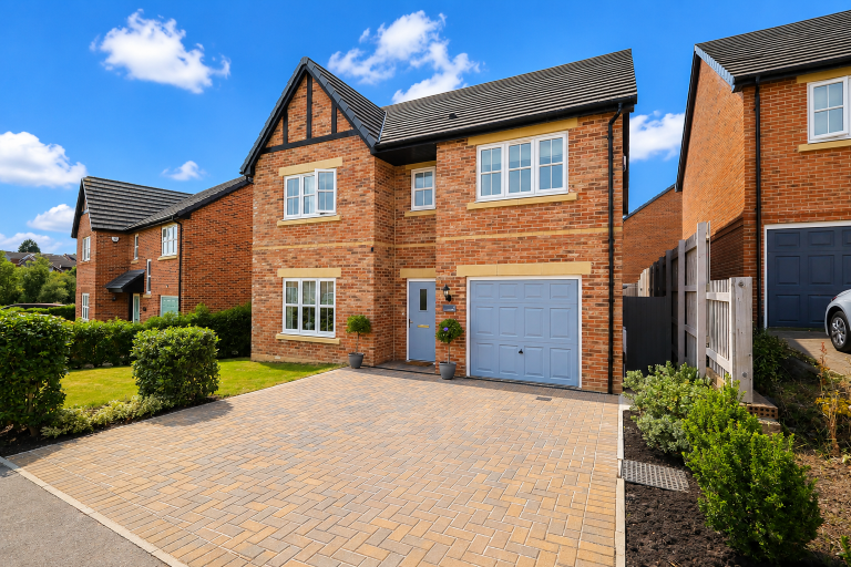 Dow View Drive, Kirkham