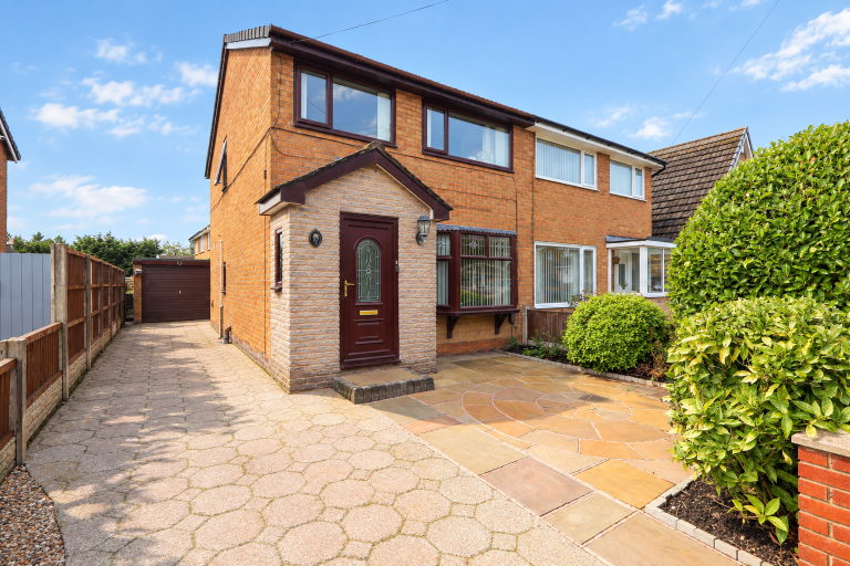 Central Avenue, Wesham