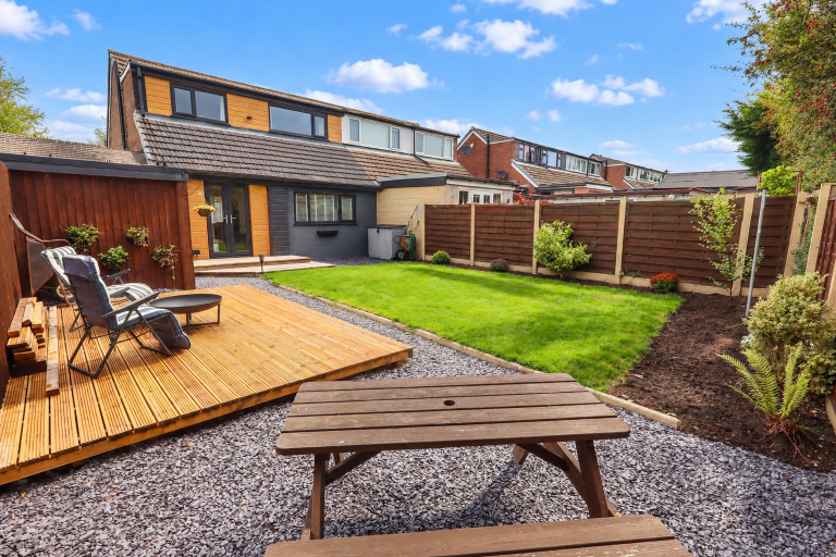 Hornby Drive, Newton