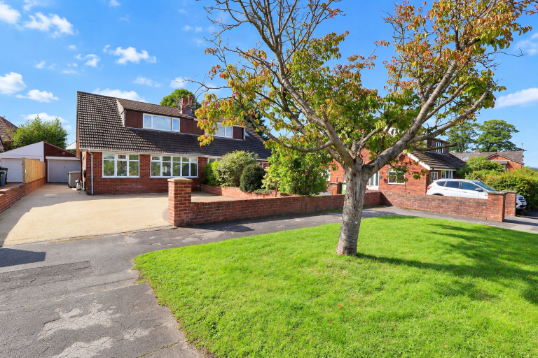 Manor Road, Wrea Green