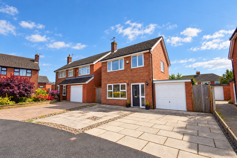 Lowfield Close, Newton